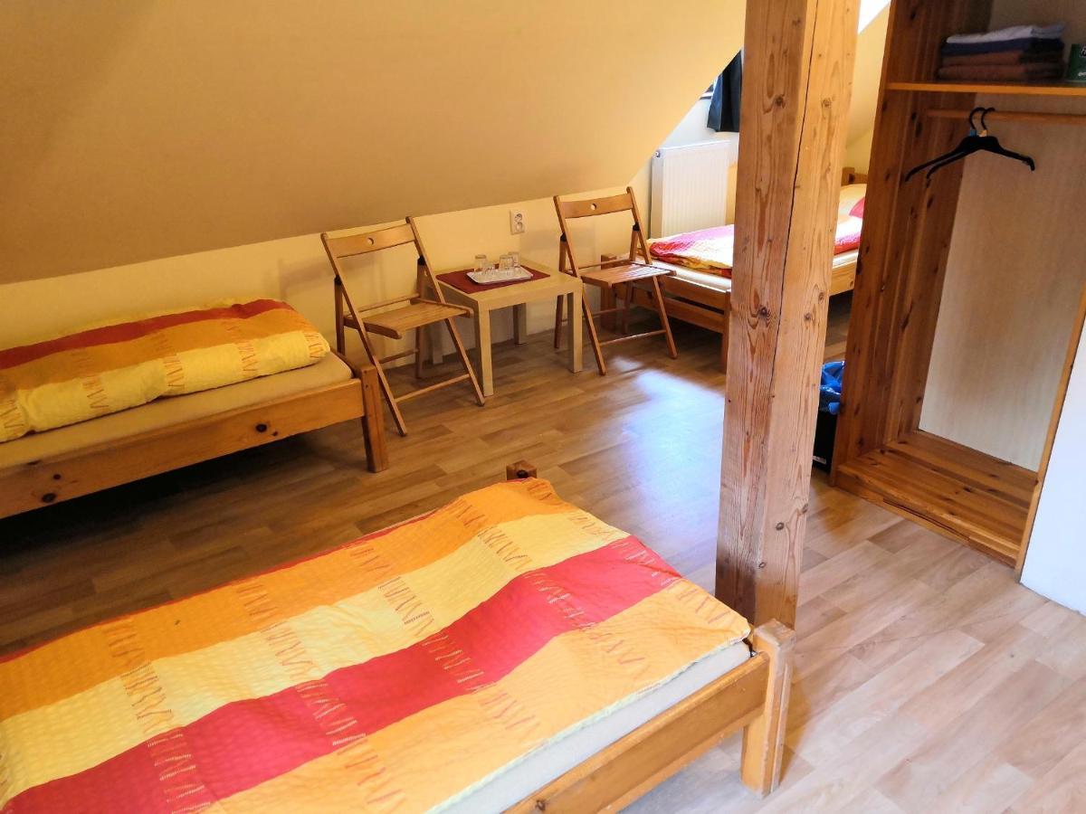 Hostel Skautsky Dom Banská Štiavnica Zewnętrze zdjęcie
