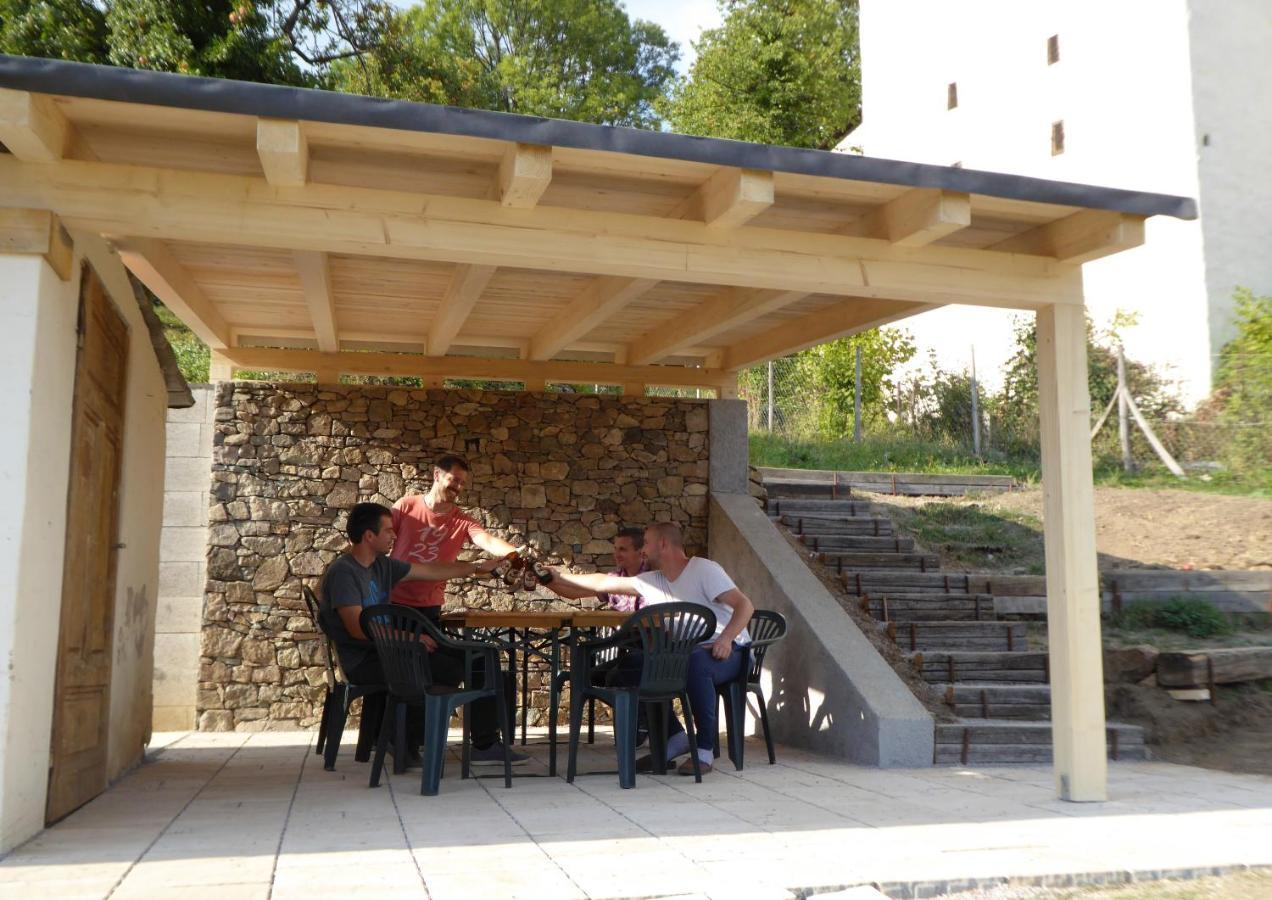 Hostel Skautsky Dom Banská Štiavnica Zewnętrze zdjęcie