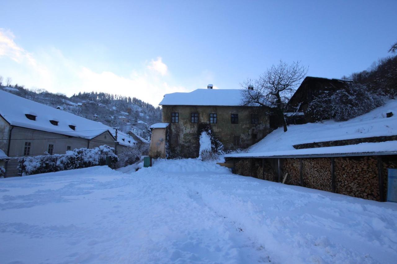 Hostel Skautsky Dom Banská Štiavnica Zewnętrze zdjęcie